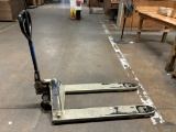 Loc: 2. Crown Manual Pallet Jack