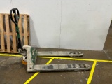 Loc: 10. Crown Manual Pallet Jack