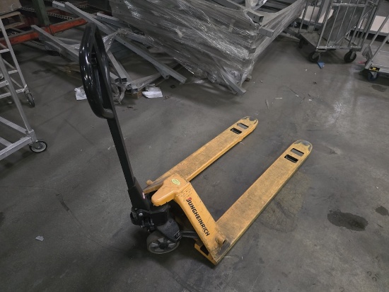 23-18-02 - Manual Pallet Jack