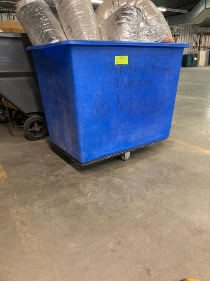 Debris bin