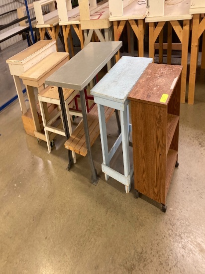 Assorted wooden stands and minitables