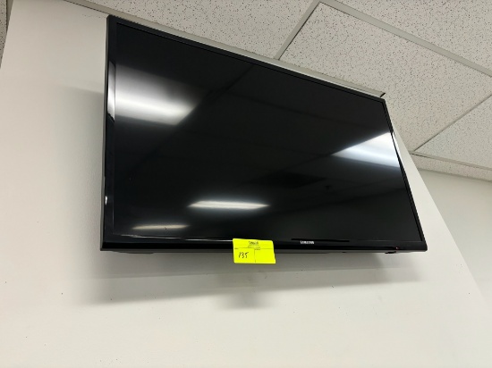 40" Samsung TV