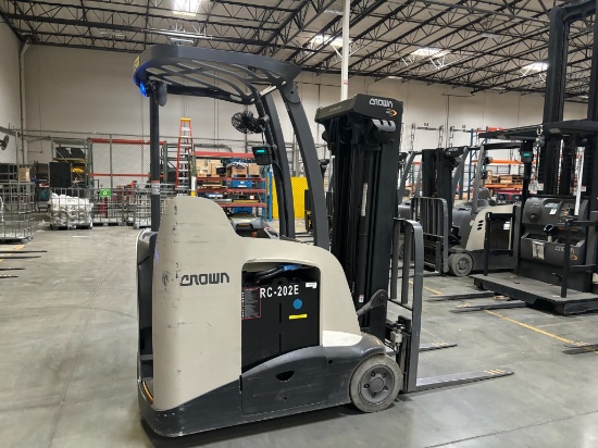 2012 Crown Standup Forklift