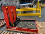 Presto Floor level Pallet Lift