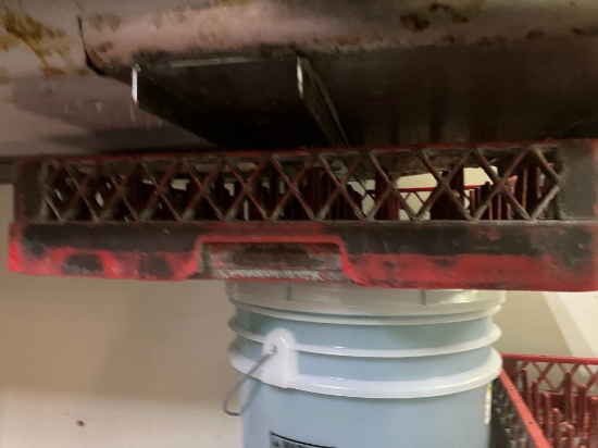 Dish racks / drying racks