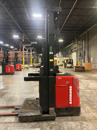 2008 Raymond Order Picker 550-OPC30TT