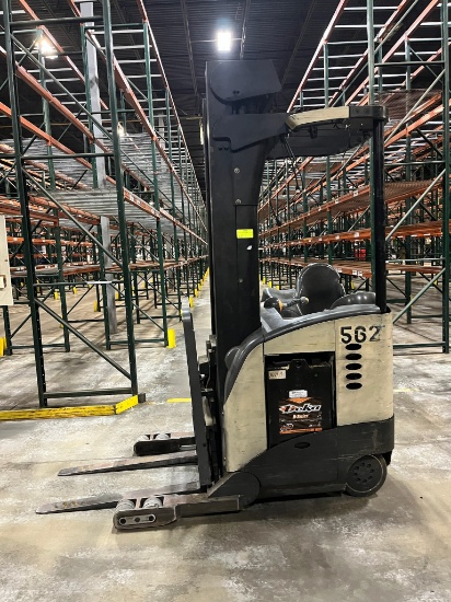 Crown Reach Truck  RR 5000 Series