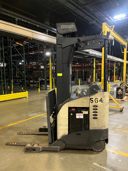 Crown Reach Truck RR 5200 Series