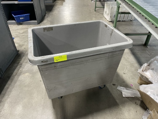 Xactics Rolling Bin, Model 88 168 lit