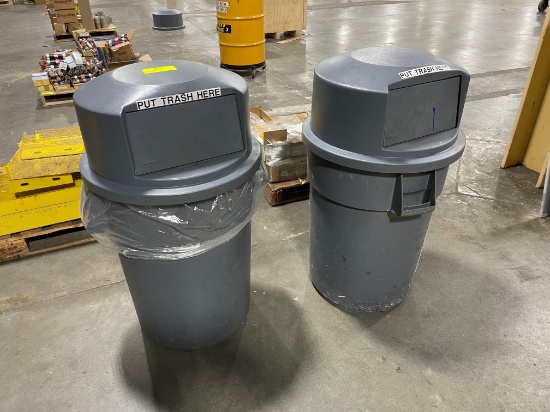 55 gal. trash cans with covers