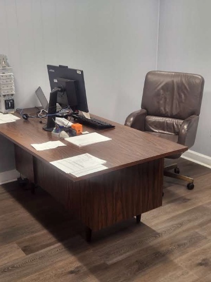 Misc. office furniture with desk and chairs