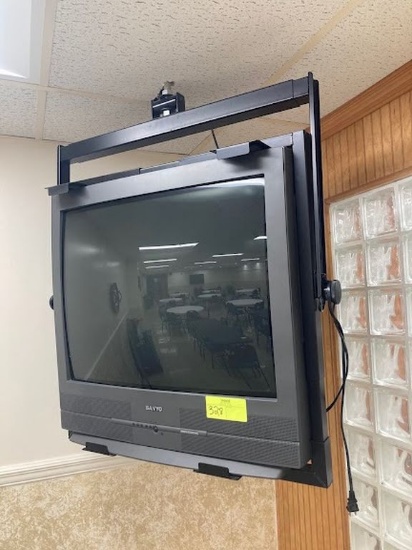 Sanyo 31" box tv and LG 50" flat screen tv