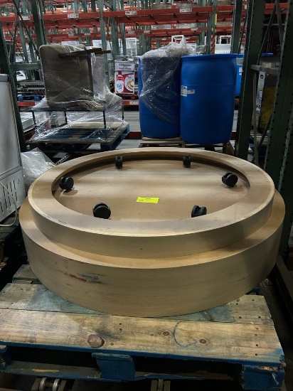 Round rolling merchandiser