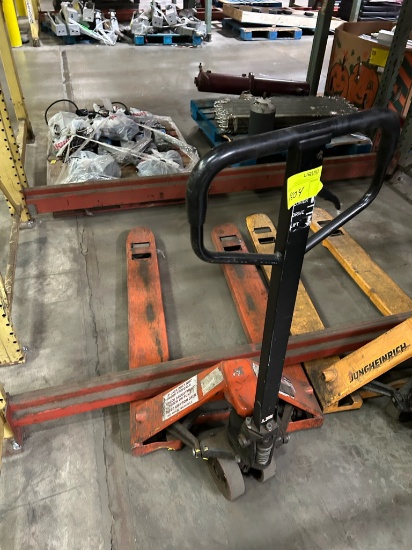 Pallet jack