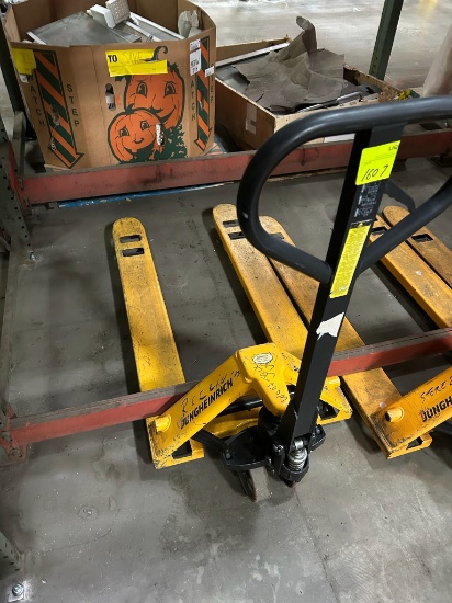 Pallet jack
