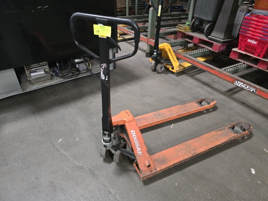 Doosan Pallet Jack