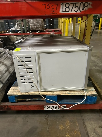 MMI chest cooler