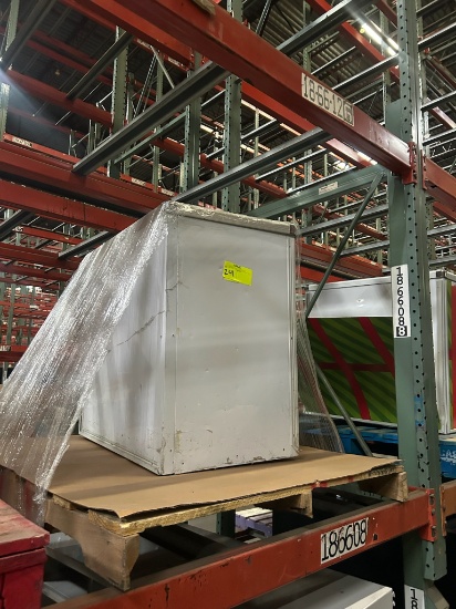 MMI chest cooler