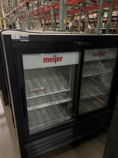 True sliding door cooler