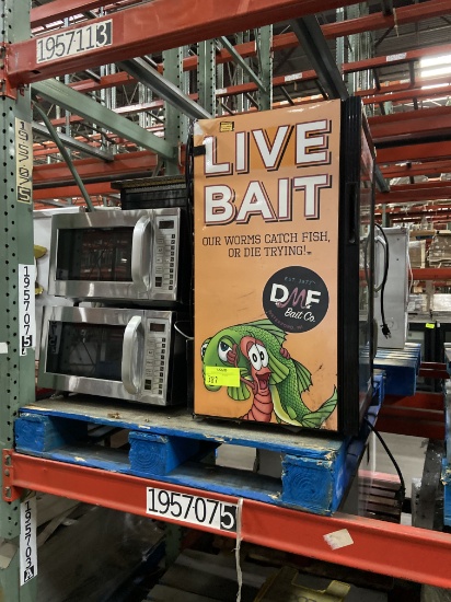 2 live bait coolers & 4 microwaves