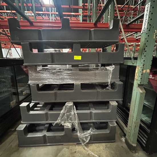 Poly dunnage racks