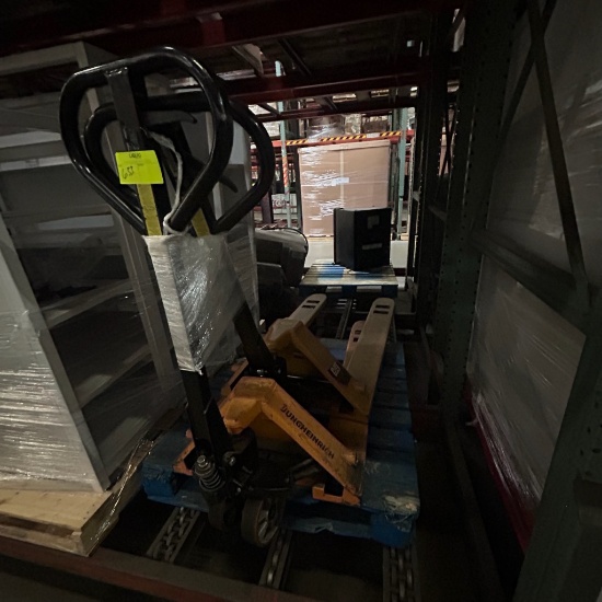 Pallet jacks - Jungheinrich and CAT