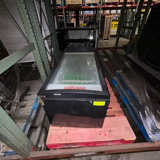 IDW G-10-F33EB beverage cooler