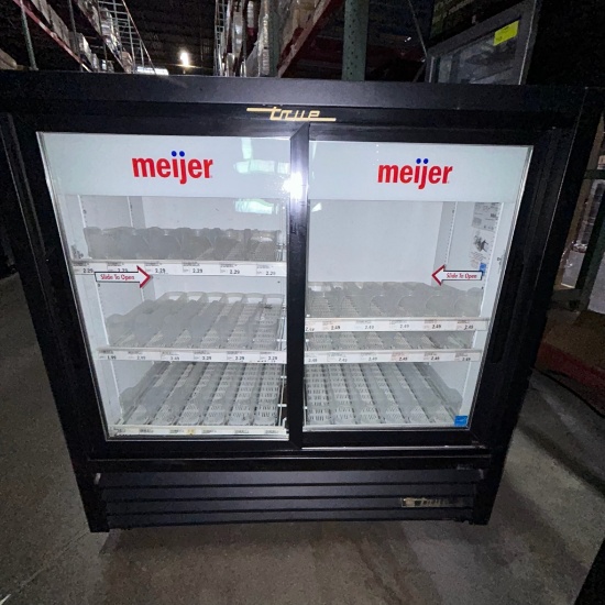 Lot of 2 True beverage cooler GDM-41C-48