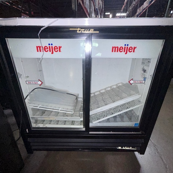 Lot of 4 True beverage cooler GDM-41C-48
