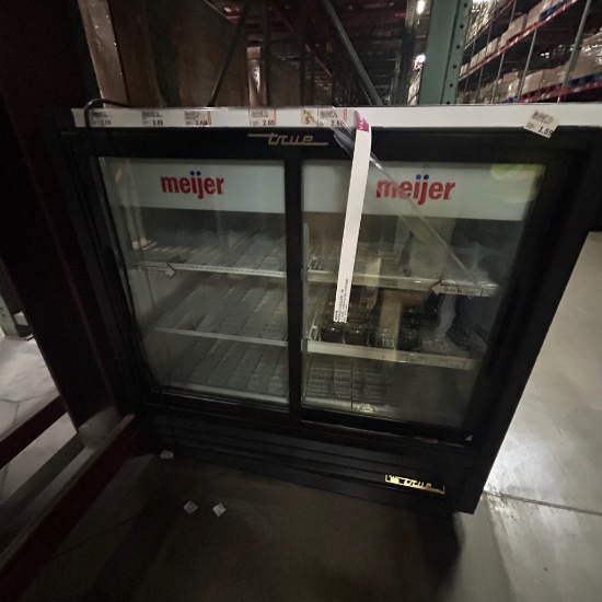 True beverage cooler GDM-41C-48