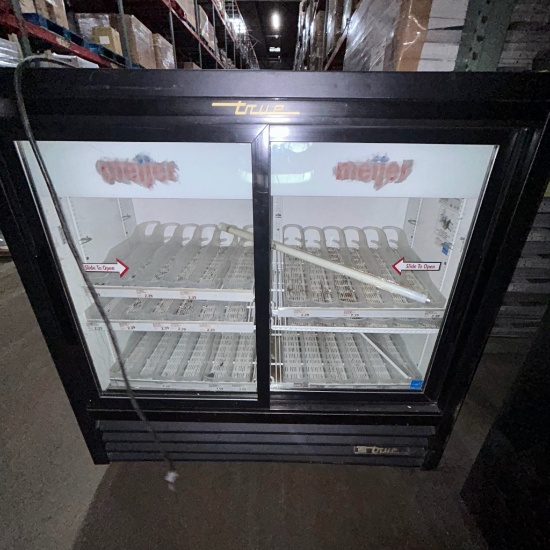 Lot of 2 True beverage cooler GDM-41C-48