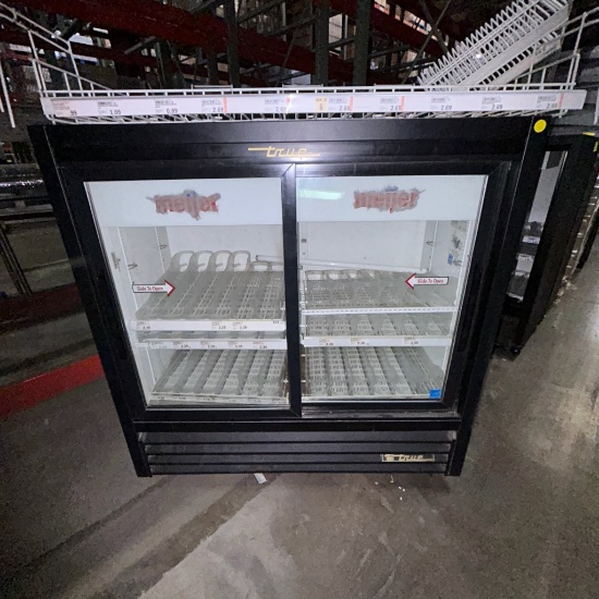True beverage cooler GDM-41C-48