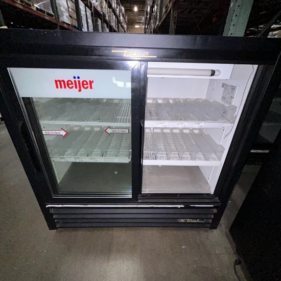 Lot of 4 True beverage cooler GDM-41C-48