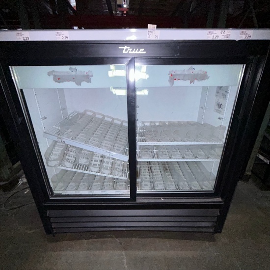Lot of 4 True beverage cooler GDM-41C-48