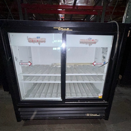 Lot of 4 True beverage cooler GDM-41C-48