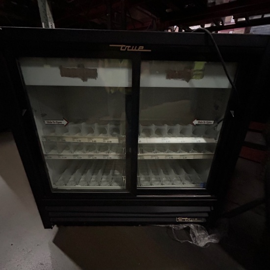 Lot of 3 True beverage cooler GDM-41C-48