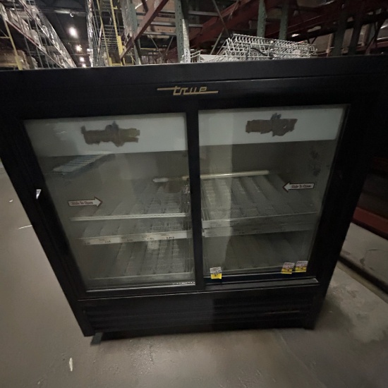Lot of 3 True beverage cooler GDM-41C-48
