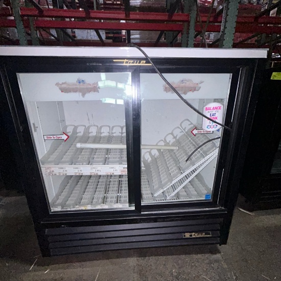 Lot of 4 True beverage cooler GDM-41C-48