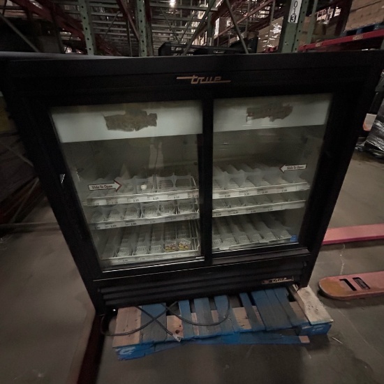 True beverage cooler GDM-41C-48