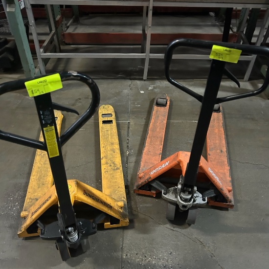 Lot of 2 pallet jacks - Junhheinrich 5500lb capacity & Doosan 5500lb capacity