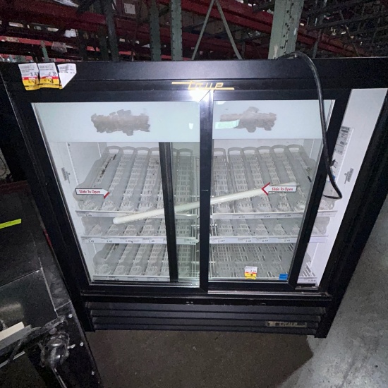 Lot of 2 True beverage cooler GDM-41C-48