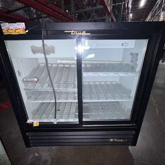 Lot of 3 True beverage cooler GDM-41C-48