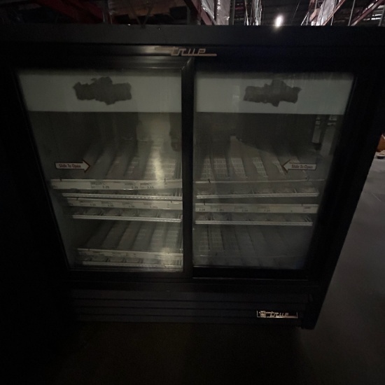 Lot of 4 True beverage cooler GDM-41C-48