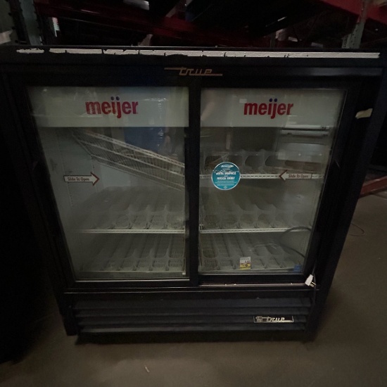 Lot of 3 True beverage cooler GDM-41C-48