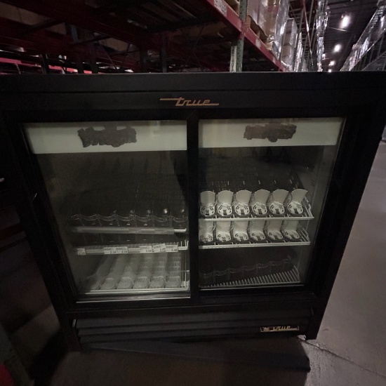 Lot of 2 True beverage cooler GDM-41C-48