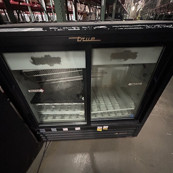 Lot of 3 True beverage cooler GDM-41C-48