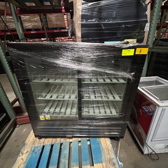 True beverage cooler GDM-41CPT-48-HC-LD