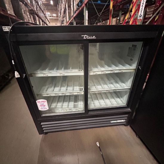 Lot of 4 True beverage cooler GDM-41C-48