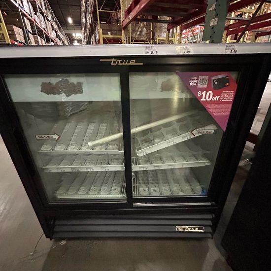 Lot of 4 True beverage cooler GDM-41C-48