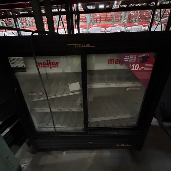 Lot of 2 True beverage cooler GDM-41C-48